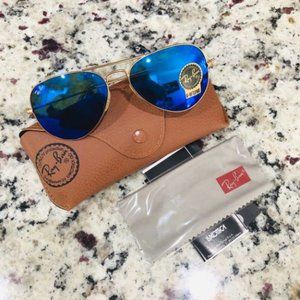 Ray-Ban Aviator Gradient RB3025 Blue Mirror 58mm
